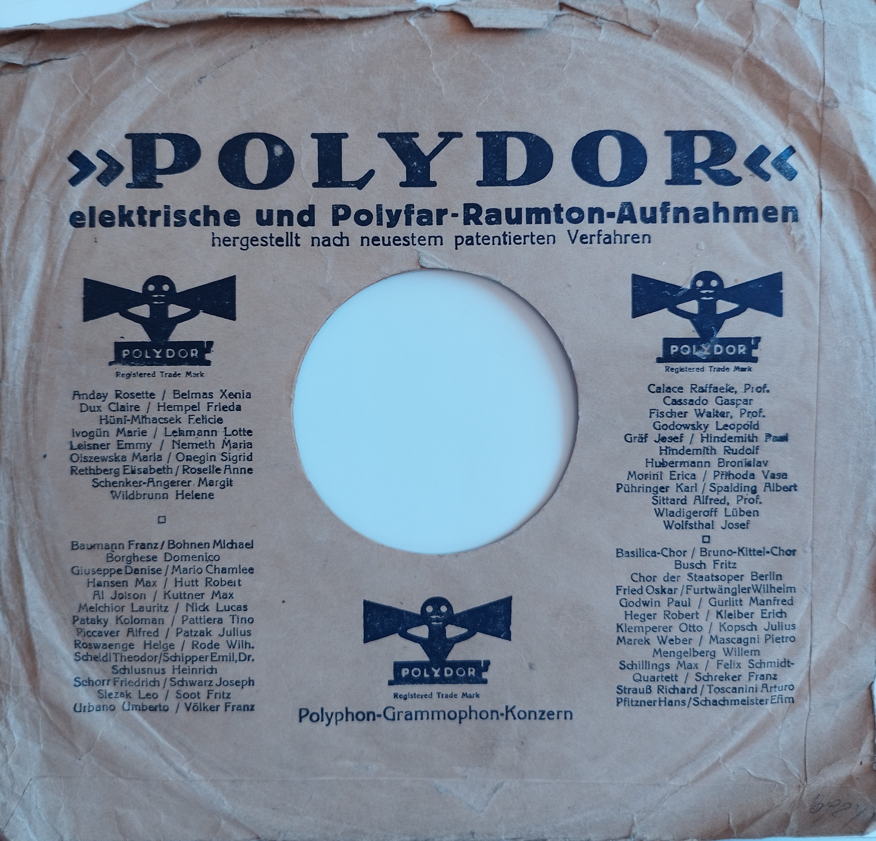 Polydor obal - často boli navonok takmer identické, v skutočnosti sa ale líšili sa v detailoch