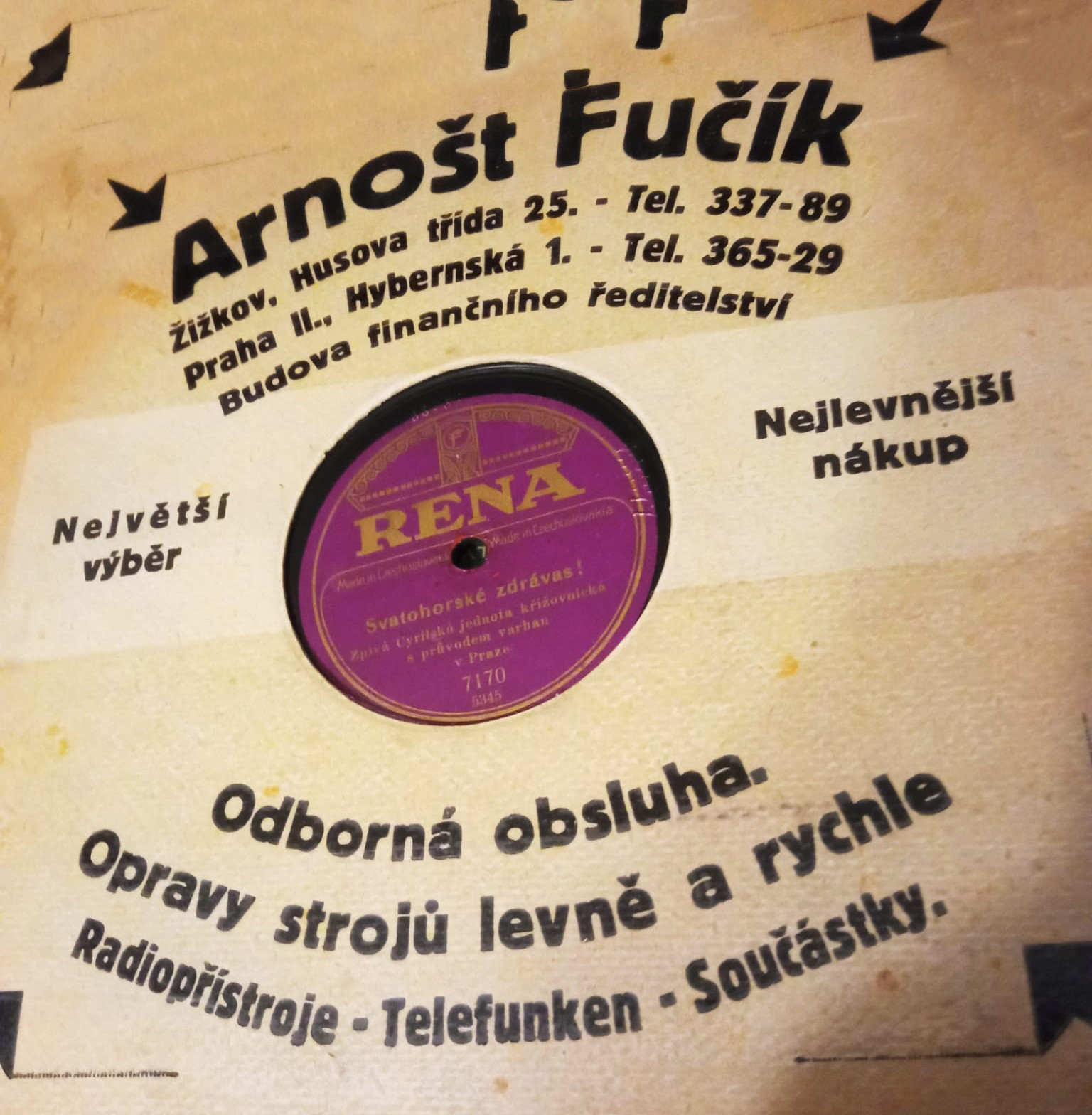 Obal s reklamou predajcu Arnošt Fučík
