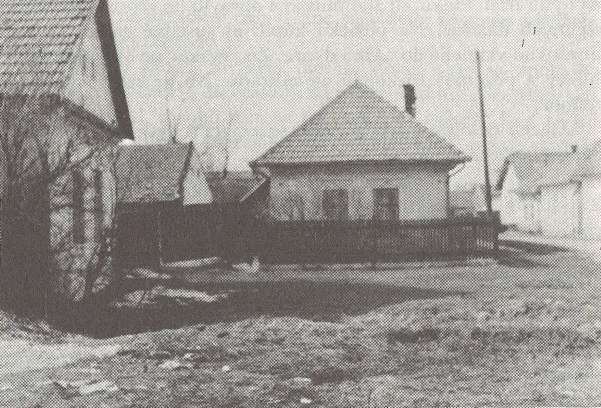 Dnes už nejestvujúci rodný dom Štefana Hozu v Smižanoch